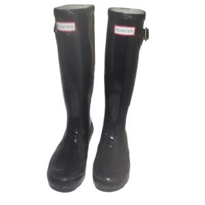Women's Hunter Glossy black boots. Will trade for size 8.